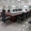 Bàn họp văn phòng sang trong với 16 người