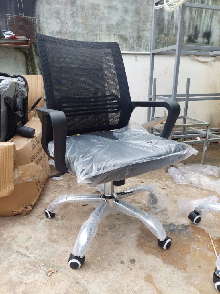 Mua ghế văn phòng giá rẻ tại TPHCM ở đâu uy tín