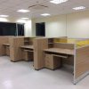 Thiết kế cụm bàn có vách ngăn đẹp