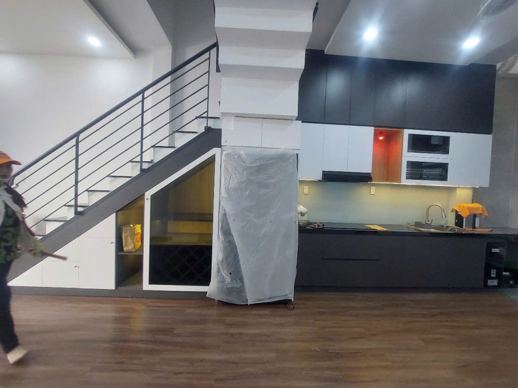 Thiết kế thi công tủ cầu thang