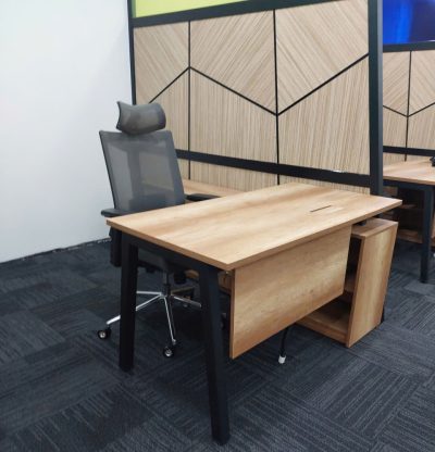 Bàn giám đốc chân sắt tủ phụ