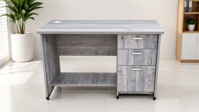 Bàn làm việc 1m4 có 3 ngăn kéo