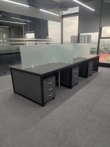 Cụm bàn làm việc chân sắt giá rẻ