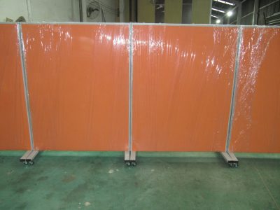 Vách ngăn di động ghép có bánh xe