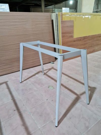 Mẫu chân sắt Luxury