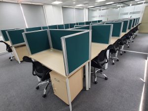 Thi công thảm phòng làm việc nhân viên