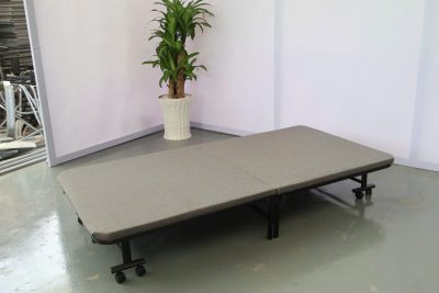 Giường gấp tiện lợi